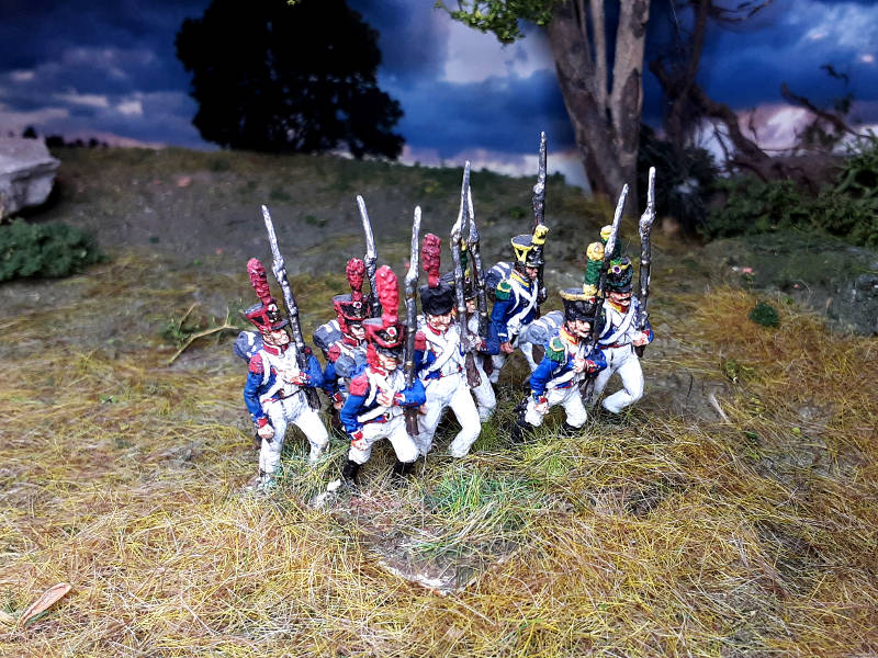 1812 - 1815: Französische Elitekompanie der Linie - Grenadiere im Angriffsmarsch
