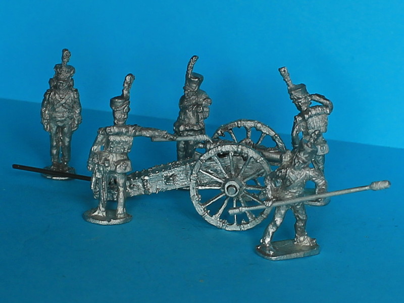 Polnische Fußartillerie-Geschütz-Bedienung und Österreichische 6-Pfund-Kanone