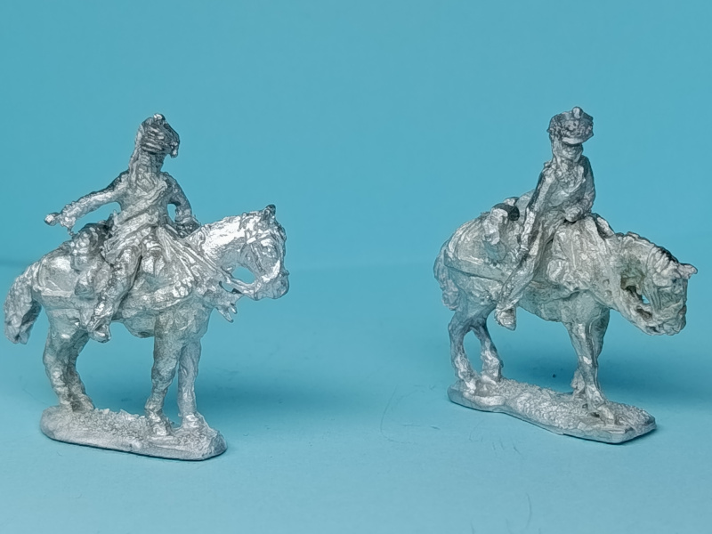 Russische Linienartillerie mit Zugpferden