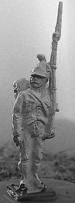 Österreichische Füsiliere mit Raupenhelm