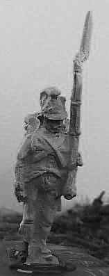 Österreichische Füsiliere mit Raupenhelm
